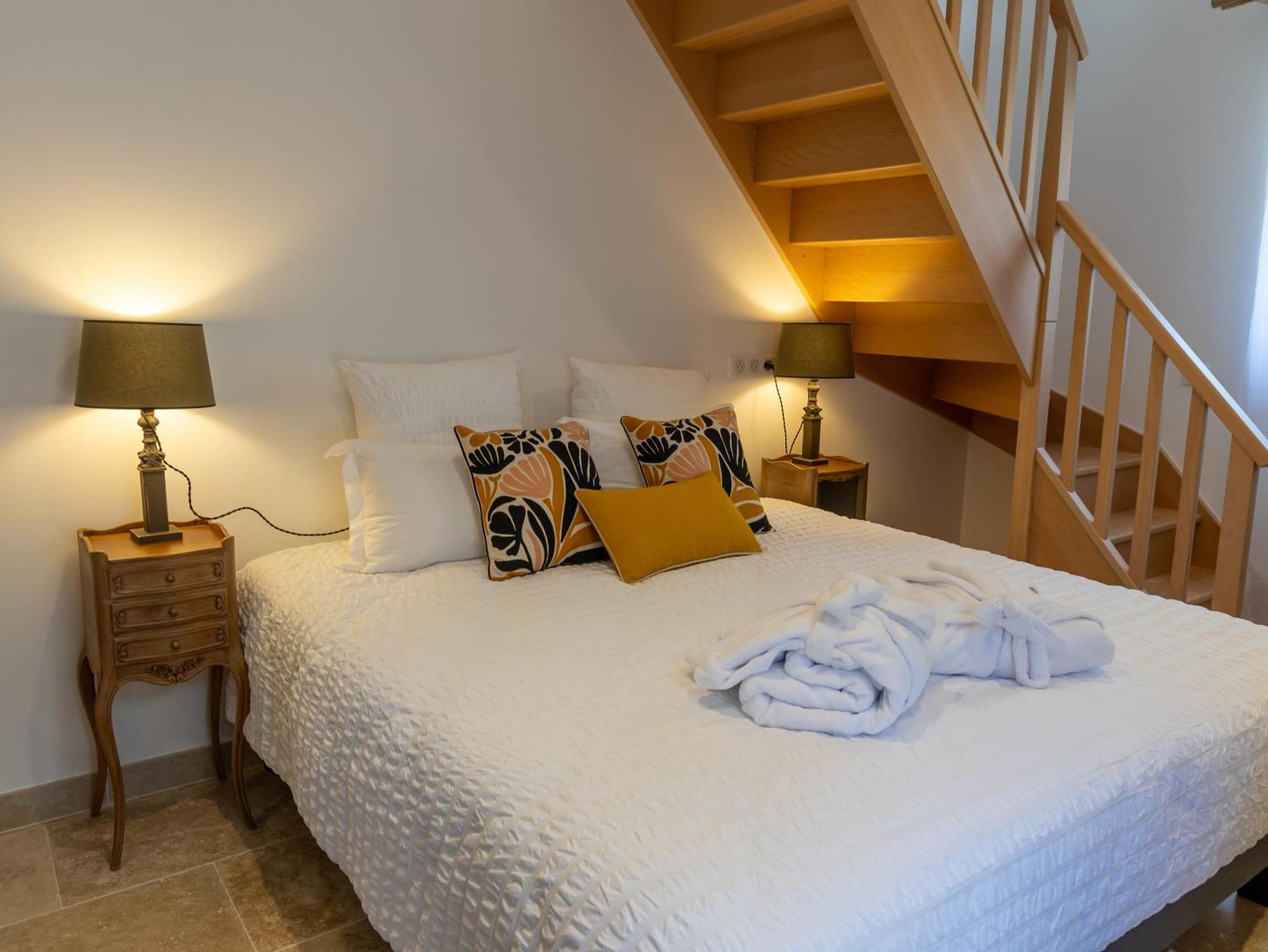Le Domaine D'Angerville - Chambres D'Hotes Bagian luar foto
