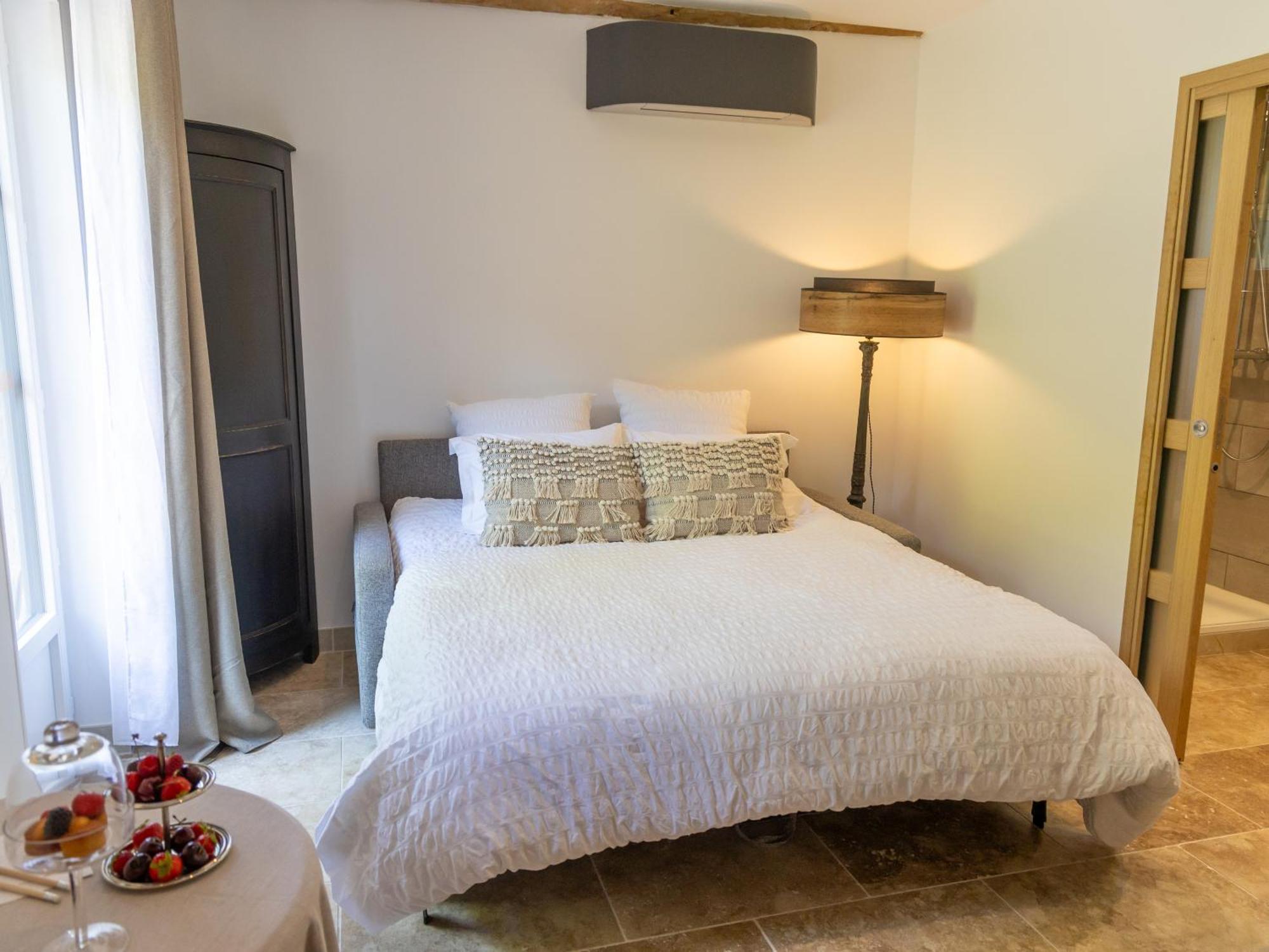 Le Domaine D'Angerville - Chambres D'Hotes Ruang foto