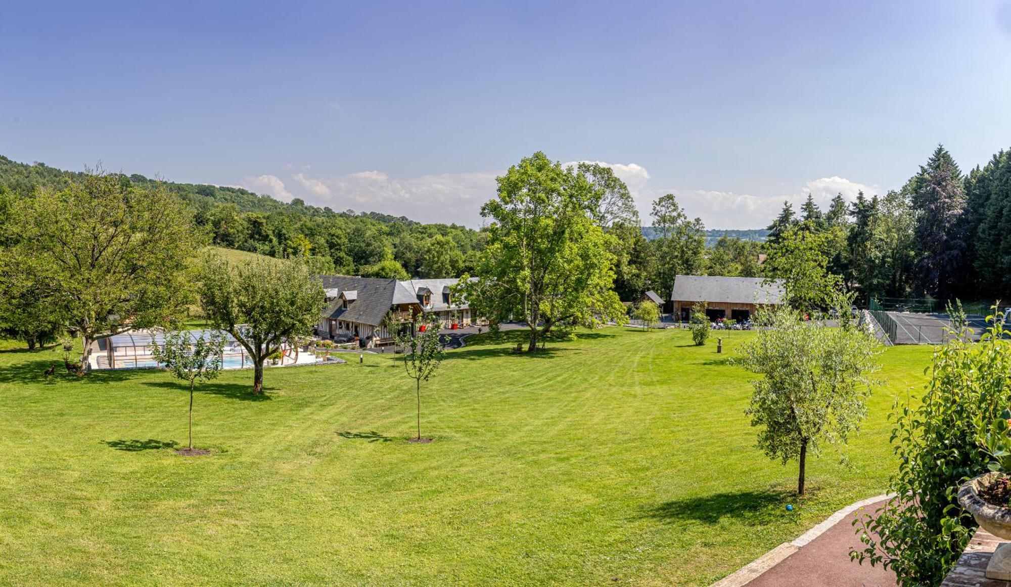 Le Domaine D'Angerville - Chambres D'Hotes Bagian luar foto